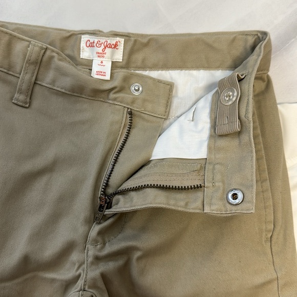 School uniforms - Picture 5 of 5